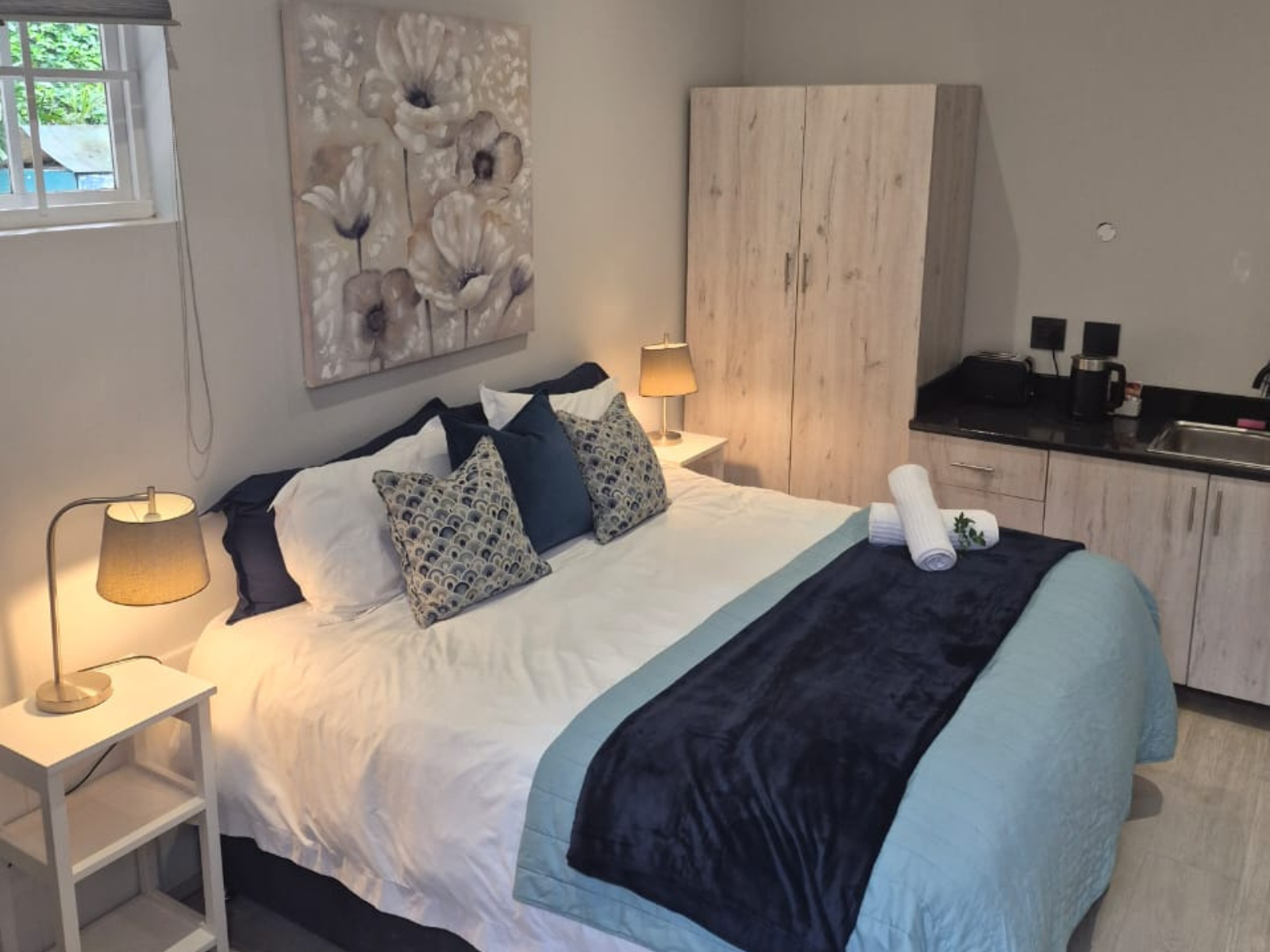 Athlone Lodge - Cottage Room